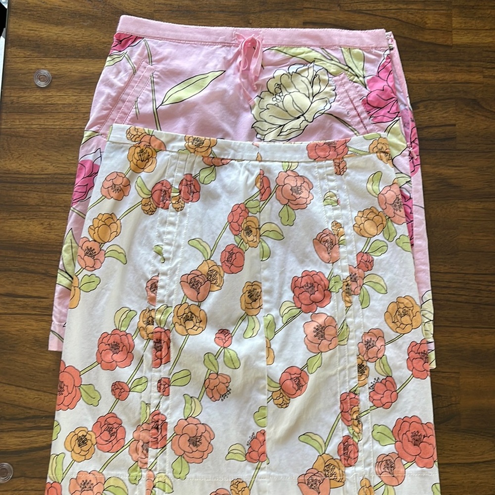 Loft set of two floral skirts size 4